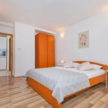 Bis 1 & 2 Appartamento *